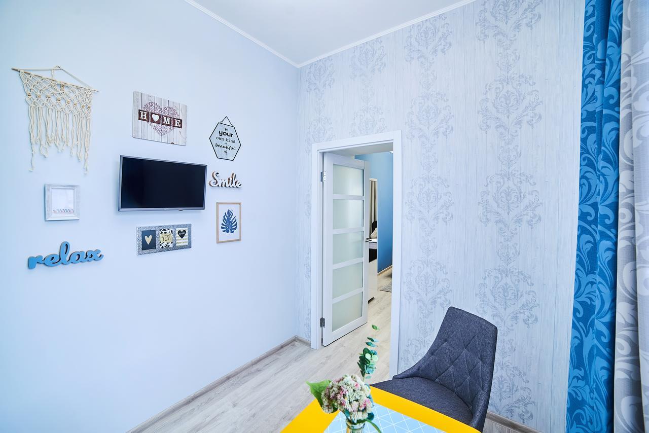 Romantic Apartment In The Сity Сenter Lviv Exterior photo